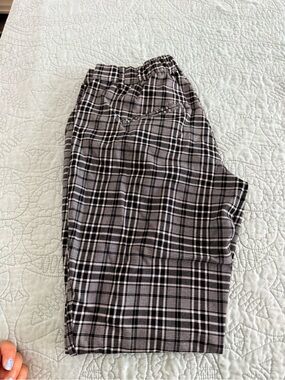 Hot Topic Black and White Plaid Pants
